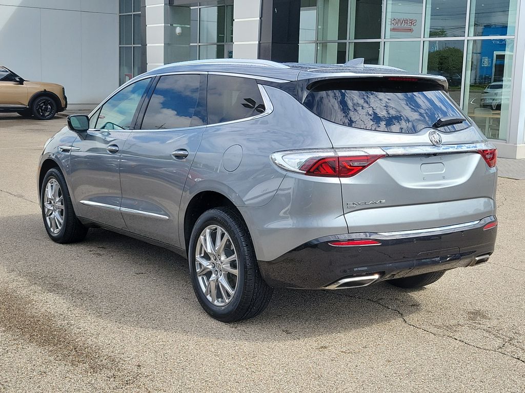 Used 2024 Buick Enclave Essence SUV