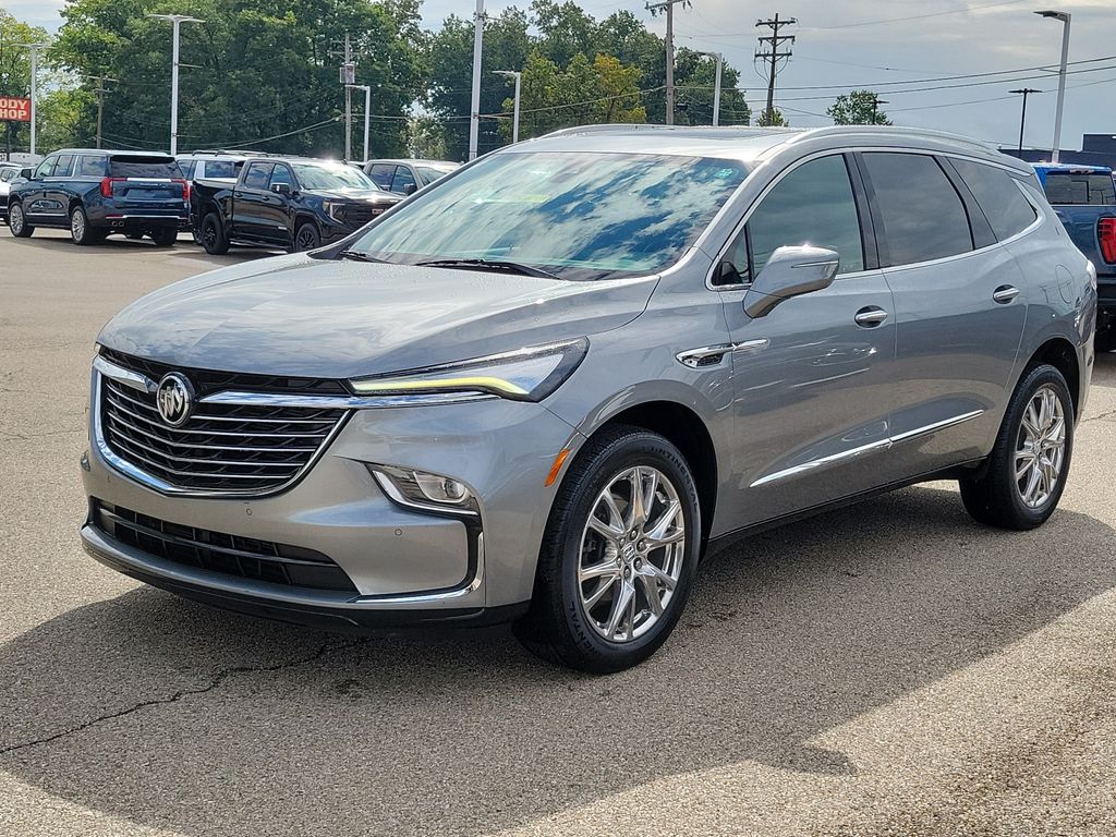 Used 2024 Buick Enclave Essence SUV