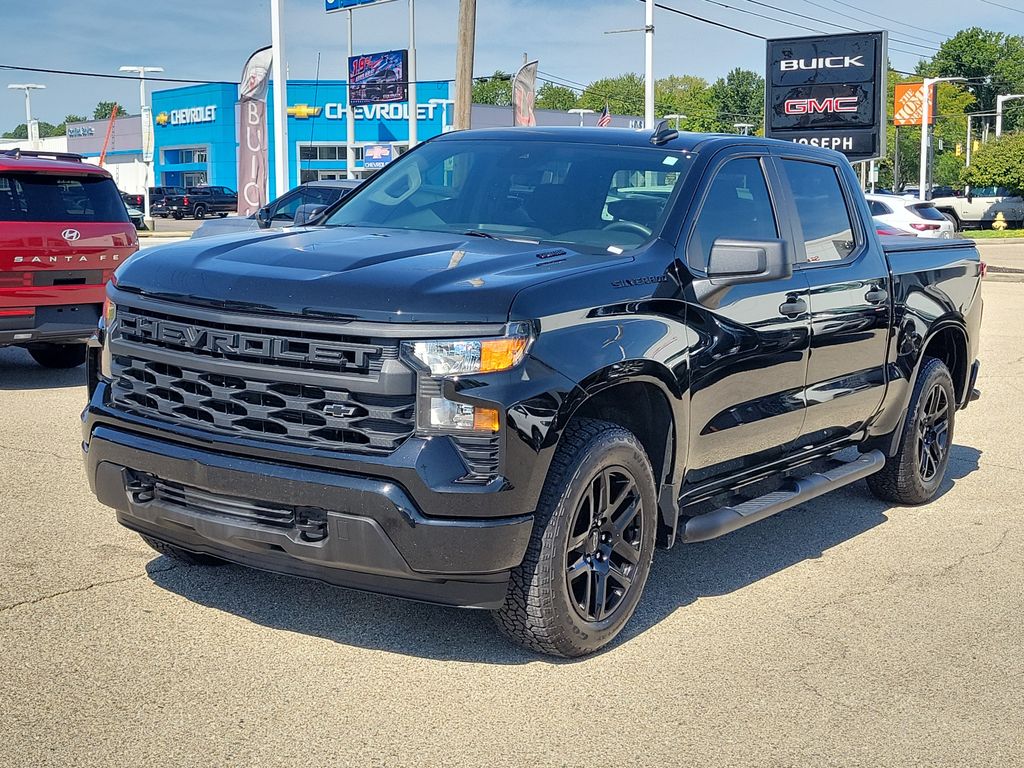Used 2025 Chevrolet Silverado 1500 Custom Truck