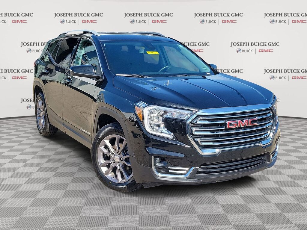 Used 2024 GMC Terrain SLT SUV