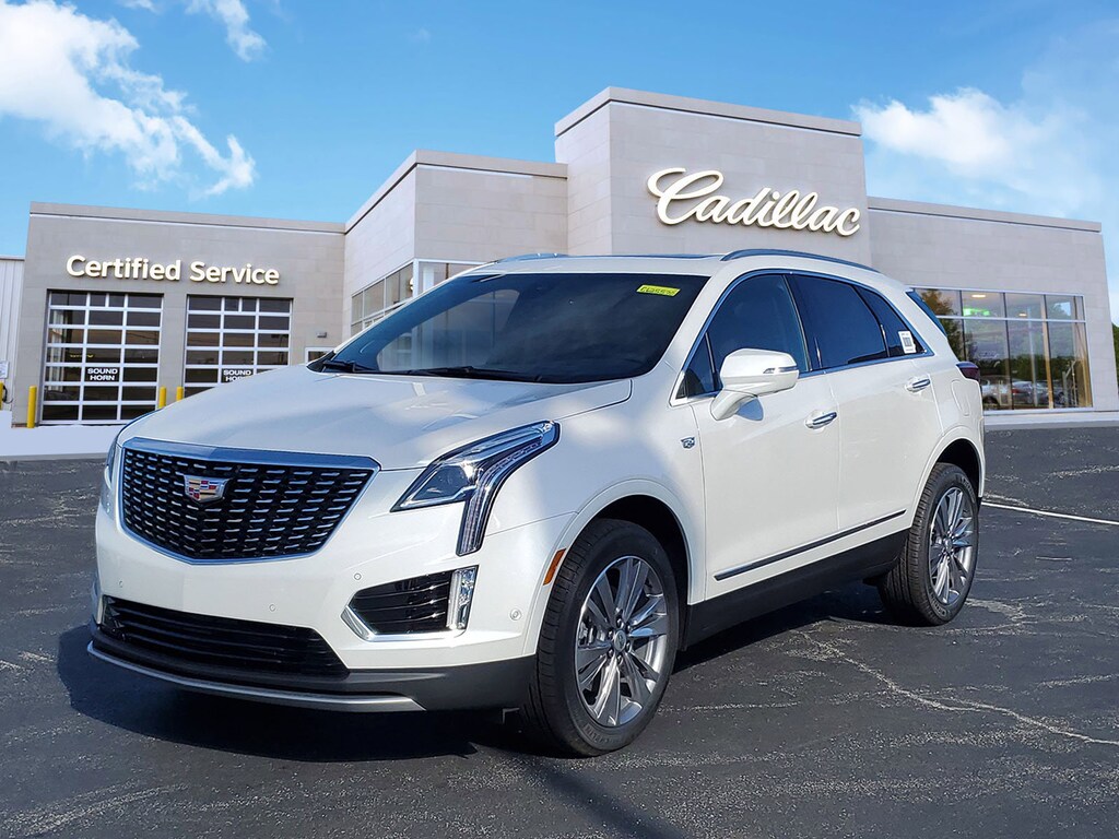 New 2025 CADILLAC XT5 Premium Luxury SUV