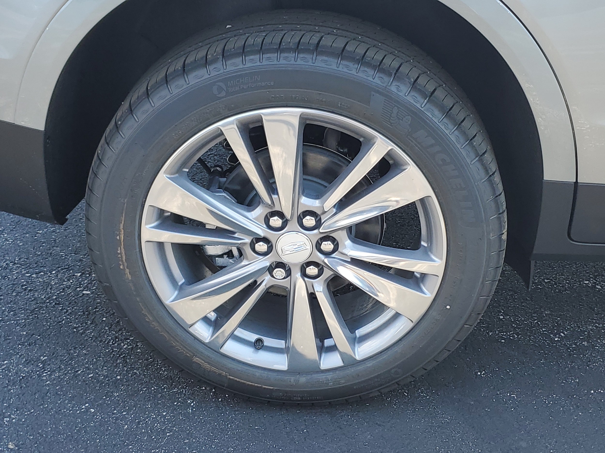 2026 Cadillac XT5 Premium Luxury - Photo 6