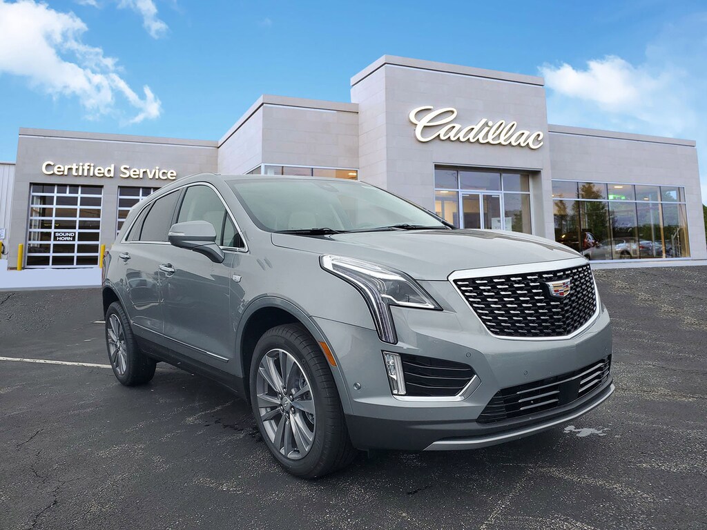 New 2026 CADILLAC XT5 Premium Luxury SUV