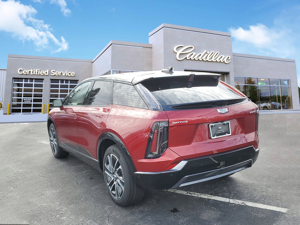 New 2026 CADILLAC OPTIQ Sport SUV