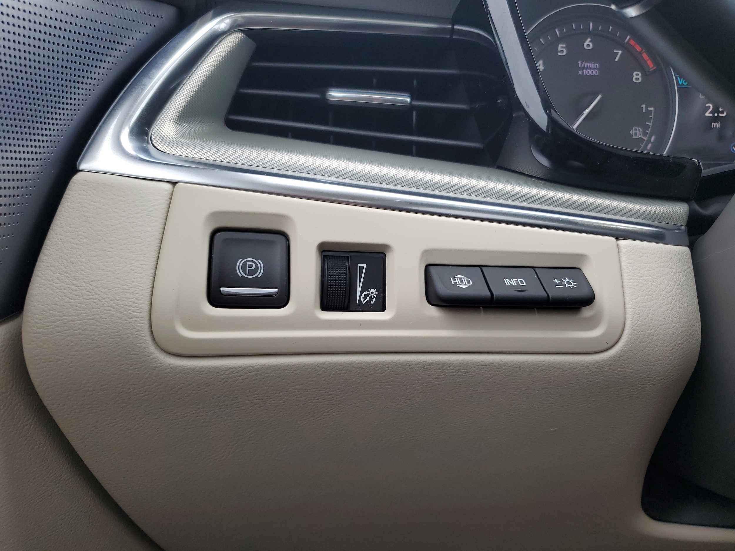 2026 Cadillac XT5 Premium Luxury - Photo 19