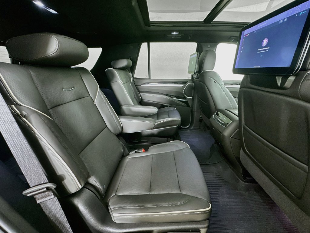 2026 Cadillac Escalade Sport - Photo 37