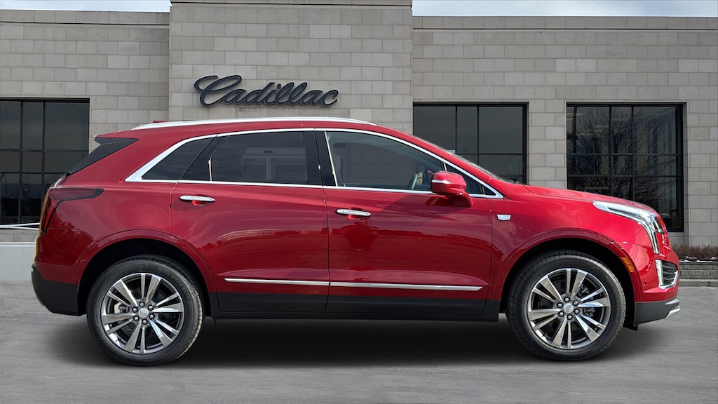 New 2025 CADILLAC XT5 Premium Luxury SUV