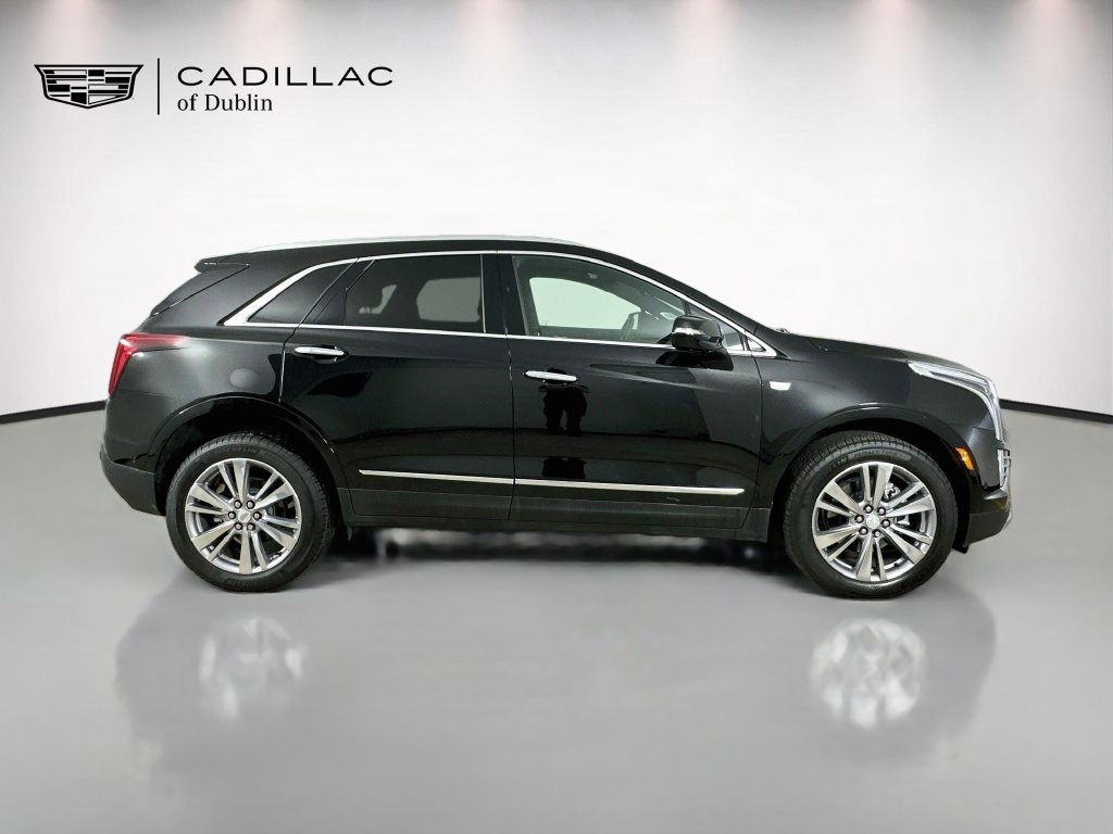 New 2026 CADILLAC XT5 Premium Luxury SUV