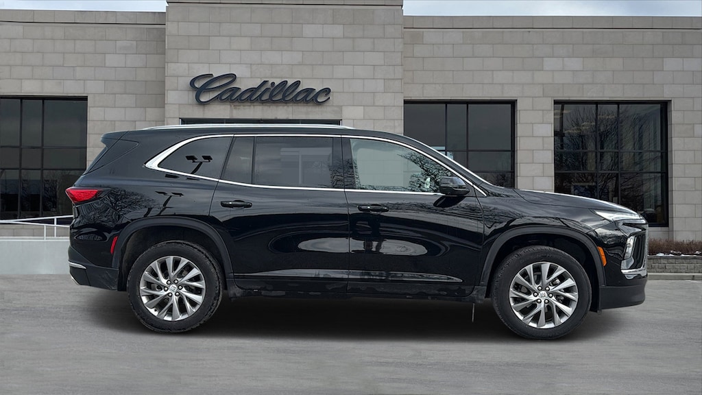 Used 2025 Buick Enclave Preferred SUV