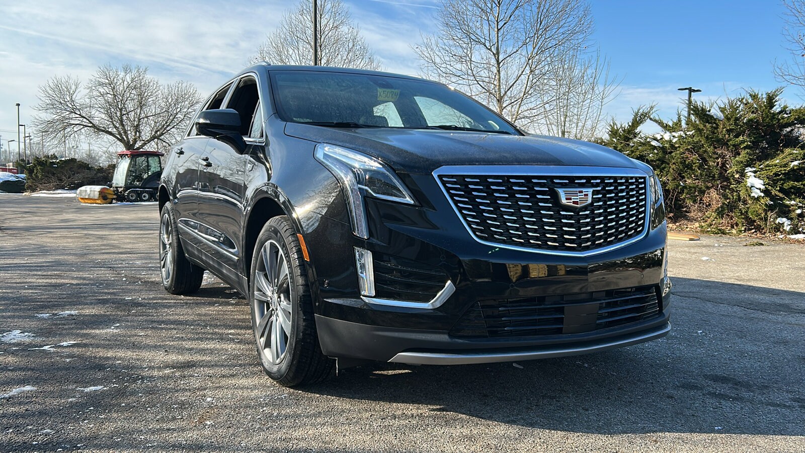 2025 Cadillac XT5 Premium Luxury photo 2