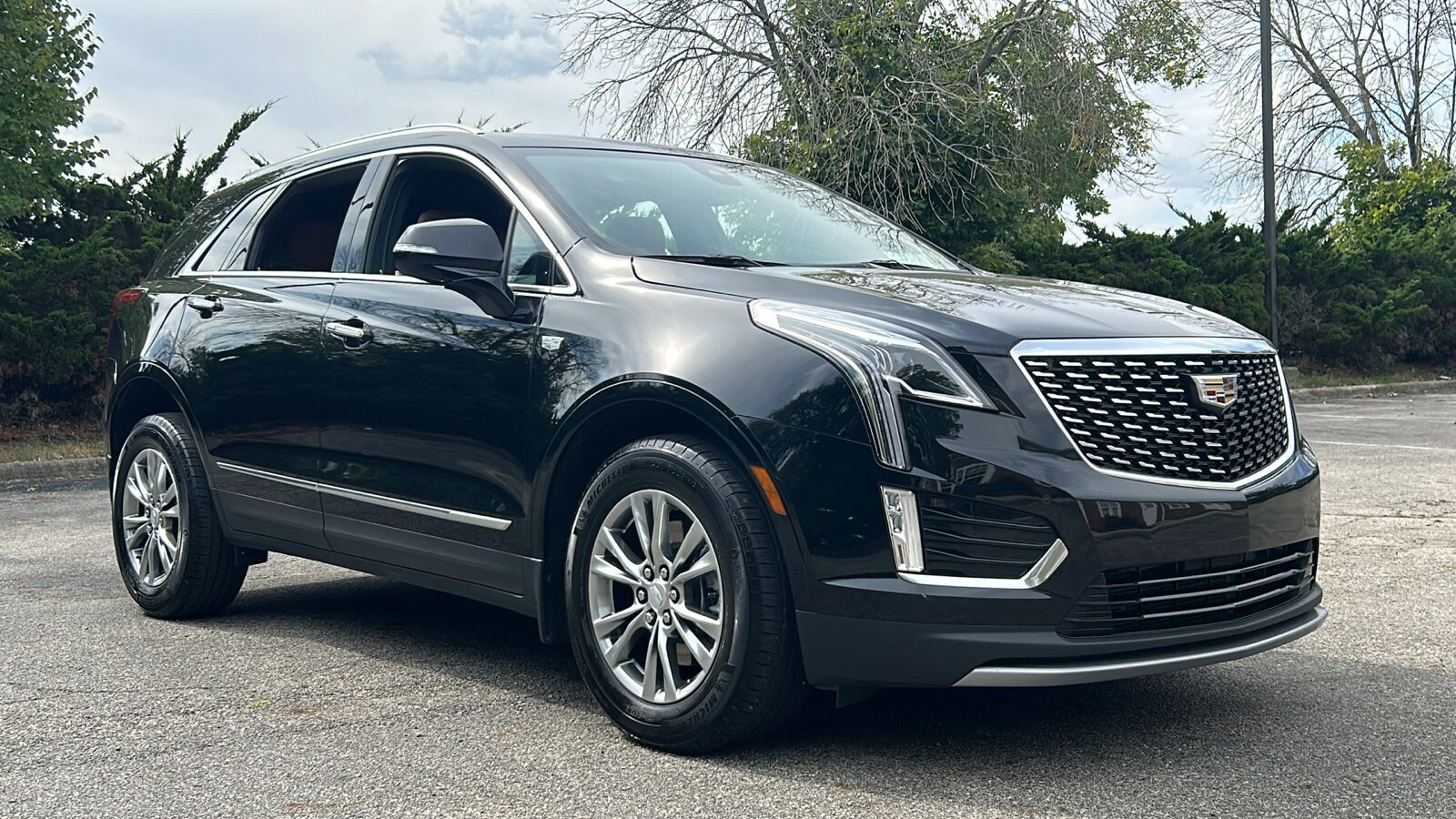 Certified 2021 Cadillac XT5 Premium Luxury with VIN 1GYKNDRS9MZ119487 for sale in Dublin, OH