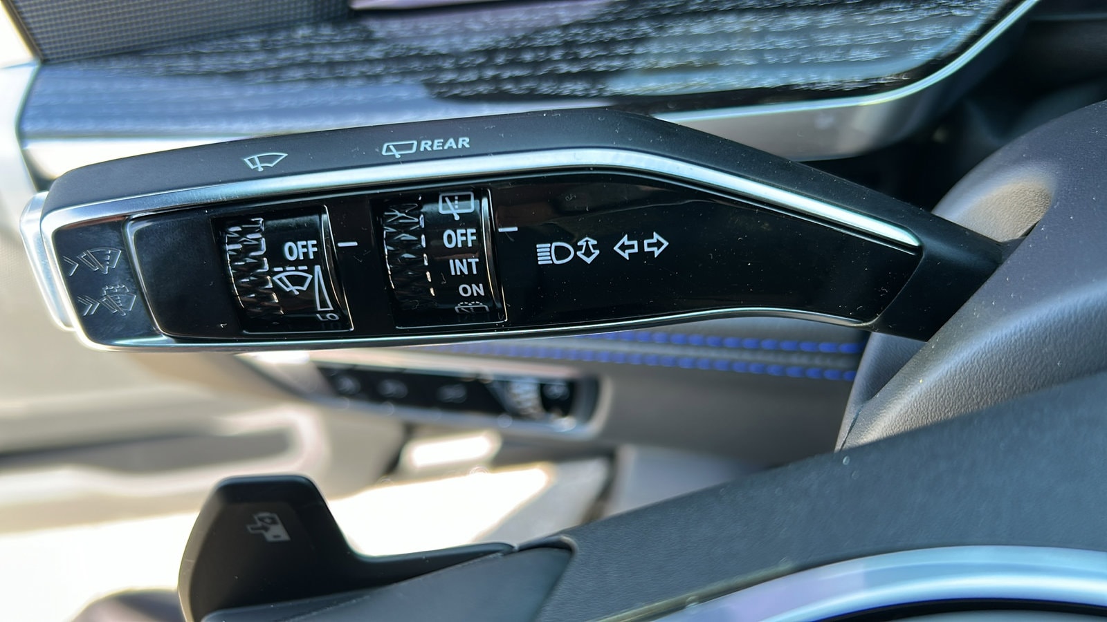 2025 Cadillac Escalade IQ Sport 1 - Photo 28