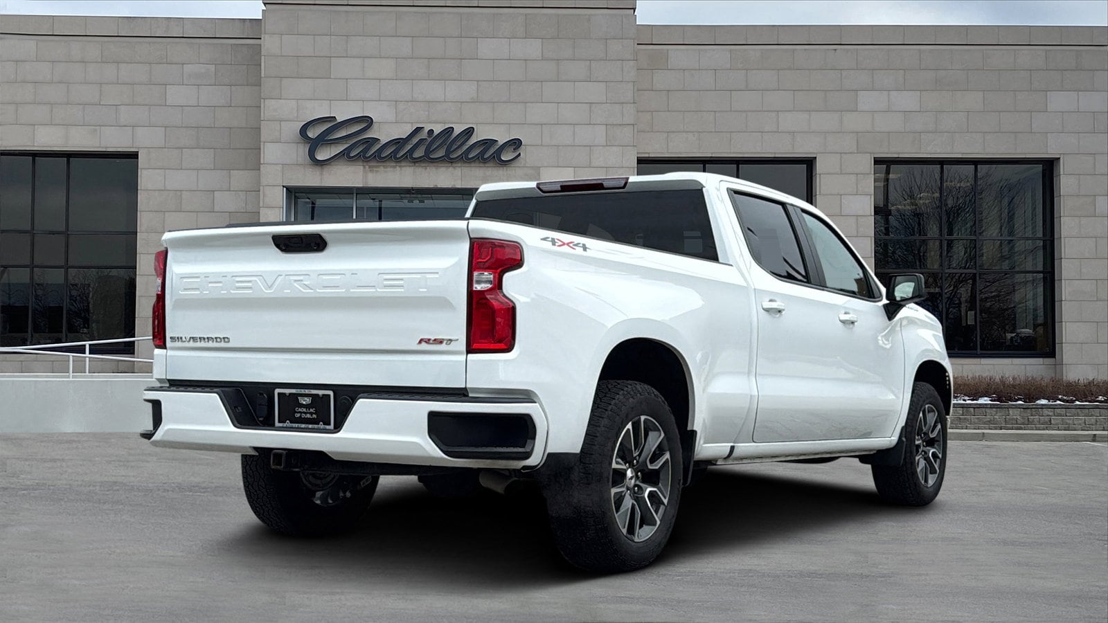 2024 Chevrolet Silverado 1500 RST photo 2
