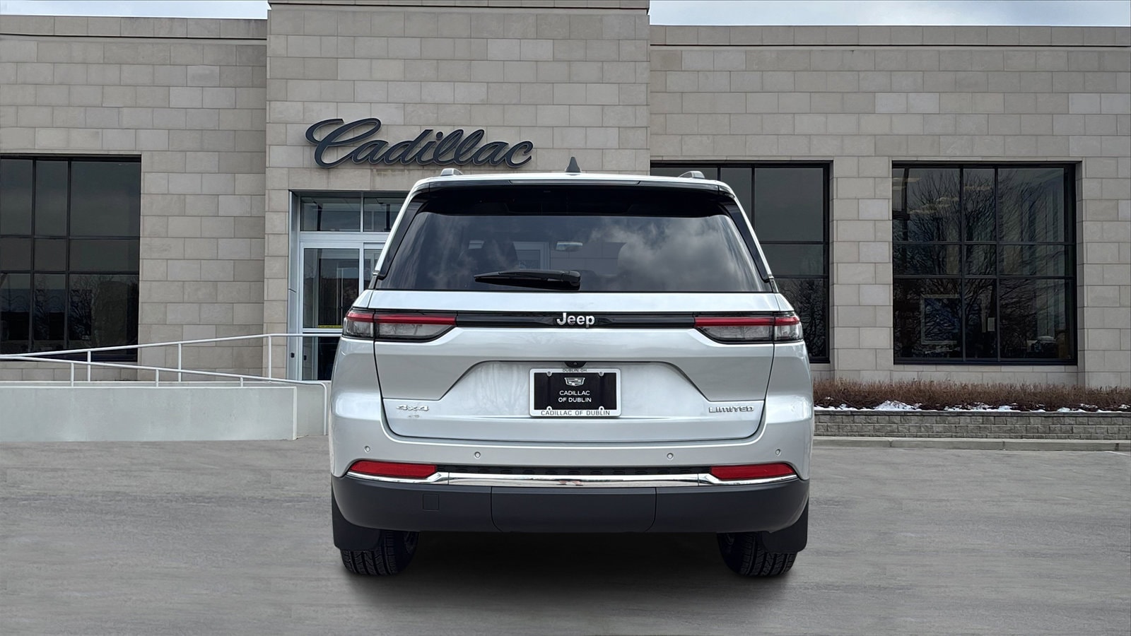 2022 Jeep Grand Cherokee Limited photo 5