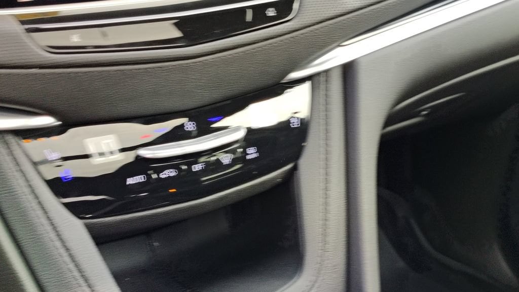 2025 Cadillac XT5 Premium Luxury - Photo 30
