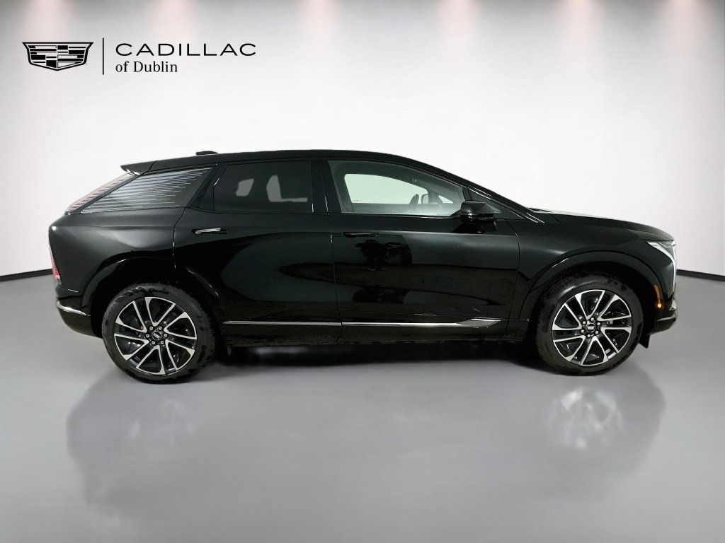 New 2027 CADILLAC OPTIQ Sport SUV