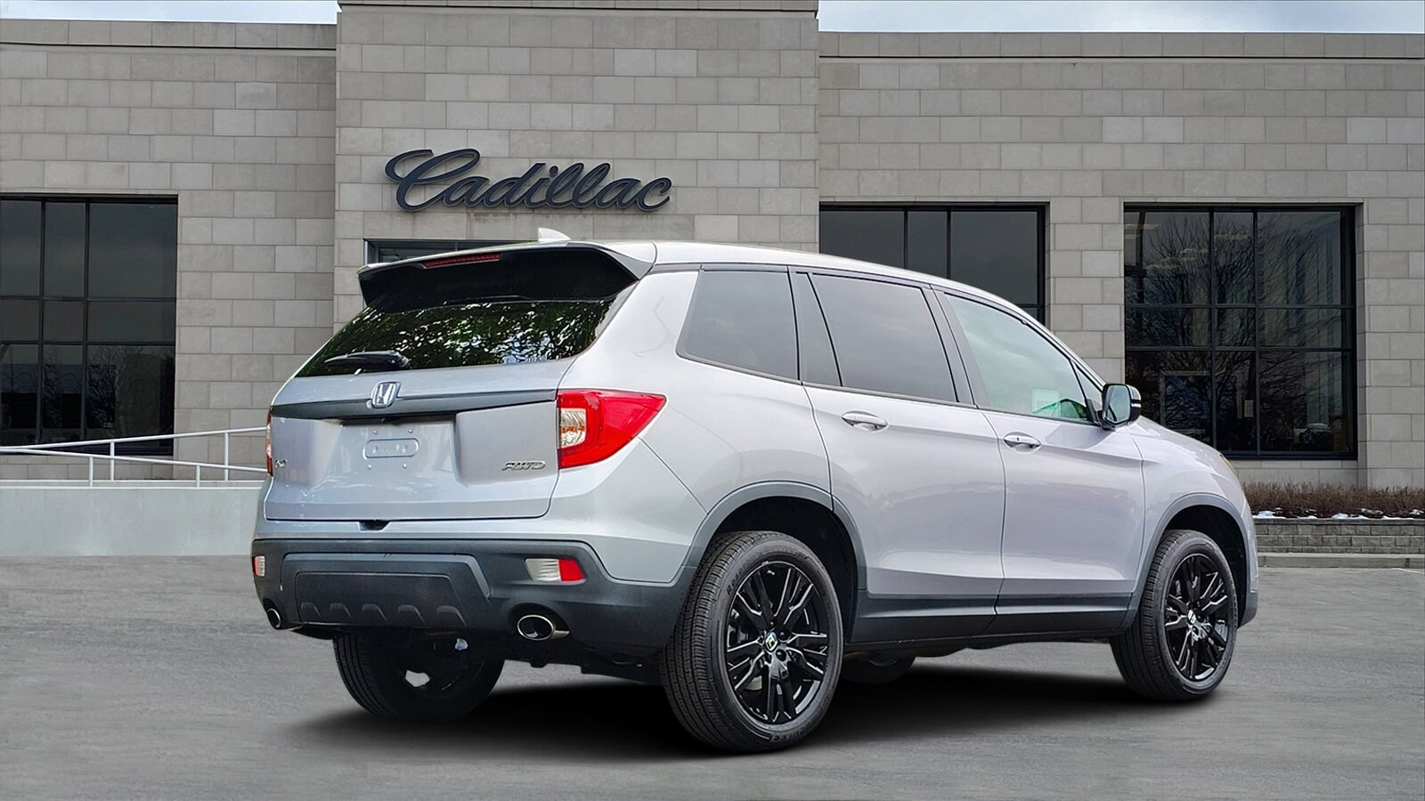 2021 Honda Passport Sport photo 3