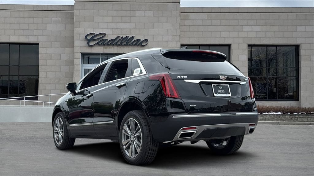 New 2026 CADILLAC XT5 Premium Luxury SUV