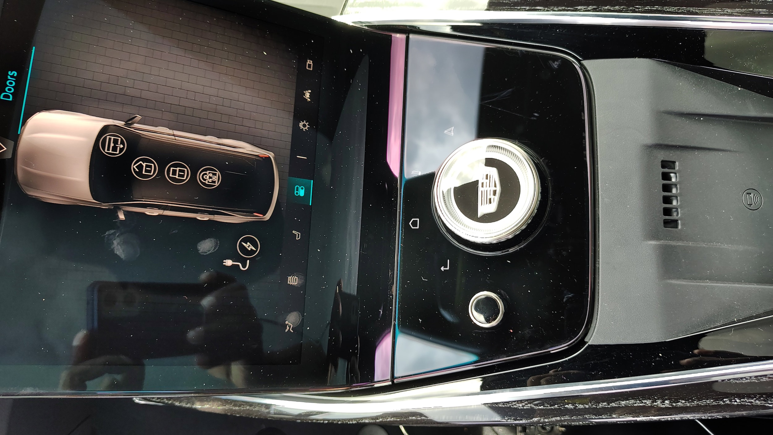 2025 Cadillac Escalade IQ Luxury 1 - Photo 27