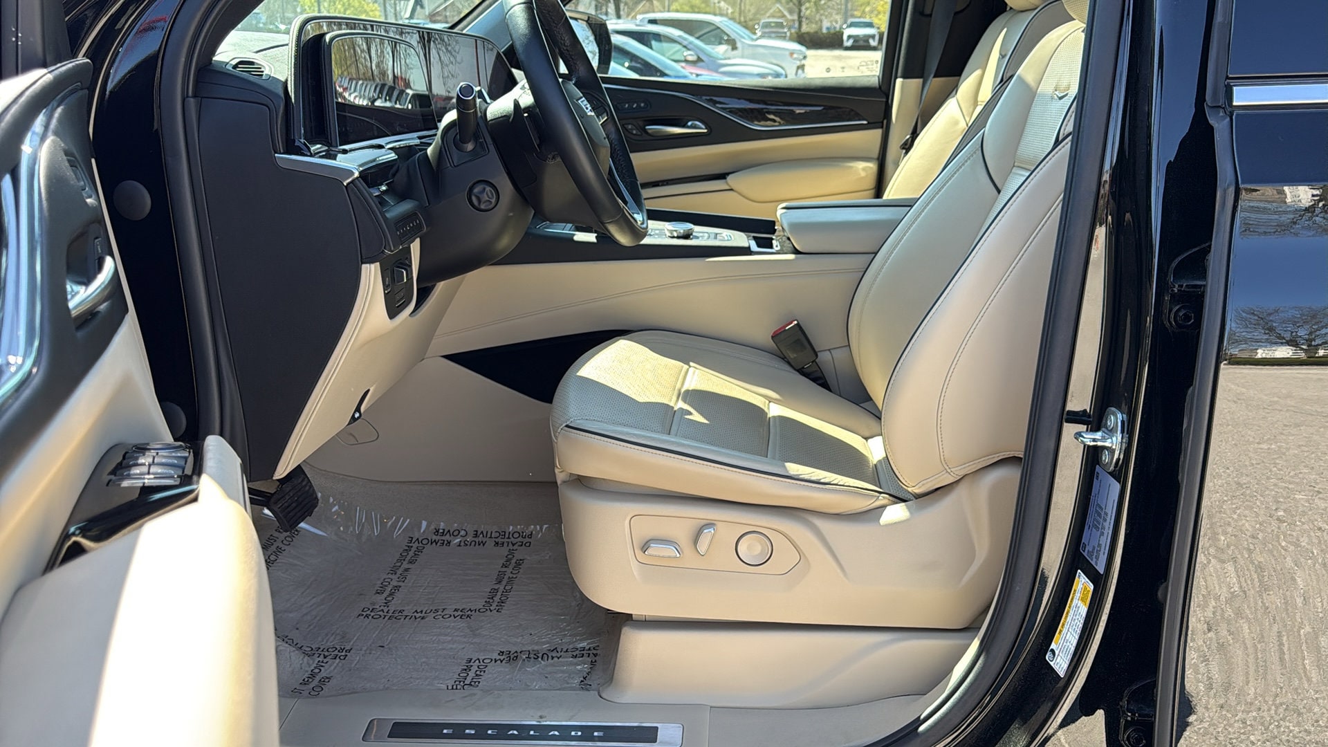 2022 CADILLAC Escalade Premium Luxury photo 3