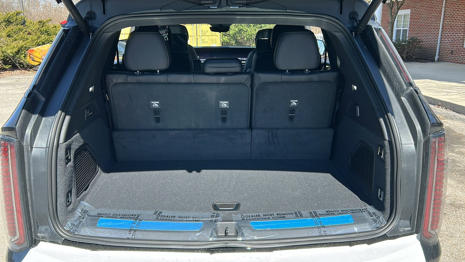 2025 Cadillac Escalade IQ Sport 1 - Photo 16