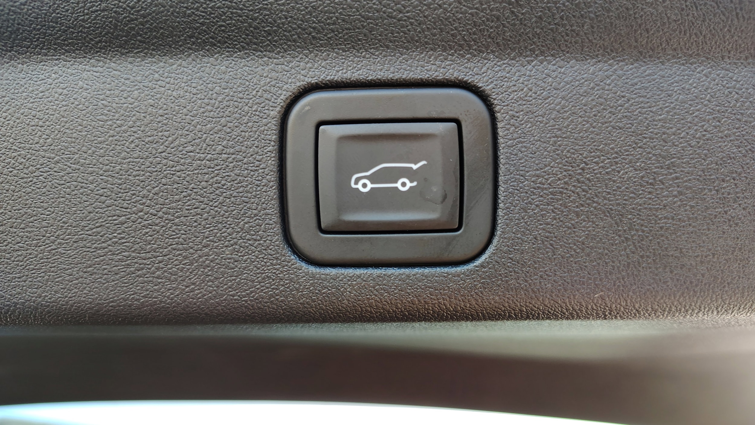 2025 Cadillac Escalade IQ Luxury 1 - Photo 40
