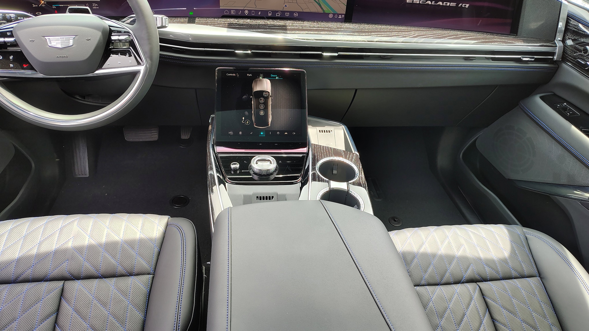 2025 Cadillac Escalade IQ Luxury 1 - Photo 10