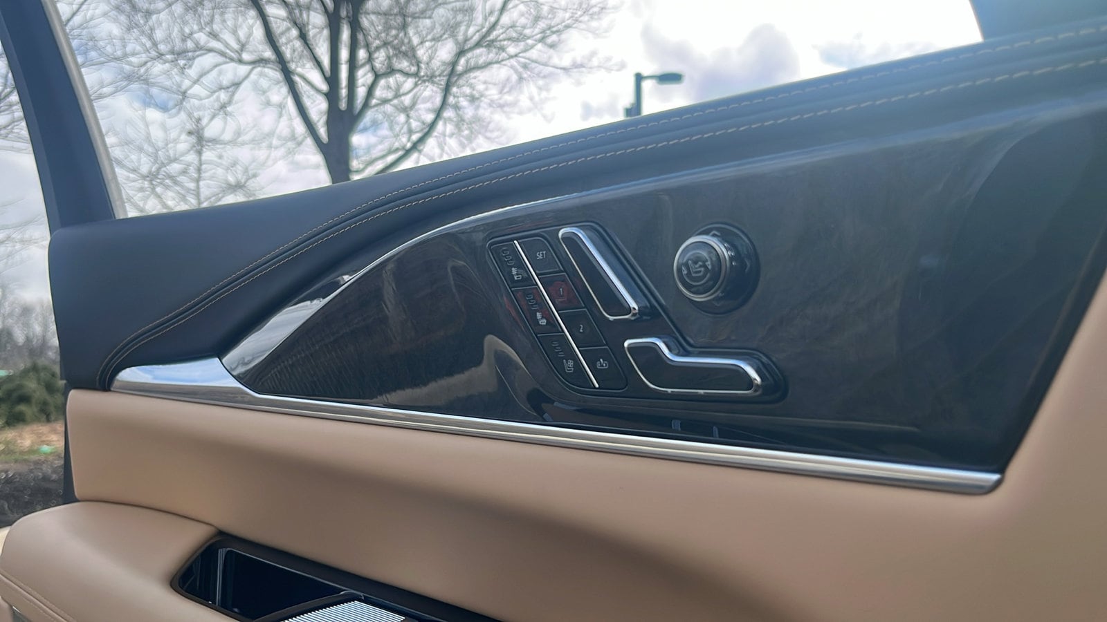 2025 Cadillac Escalade IQ Luxury 2 - Photo 13