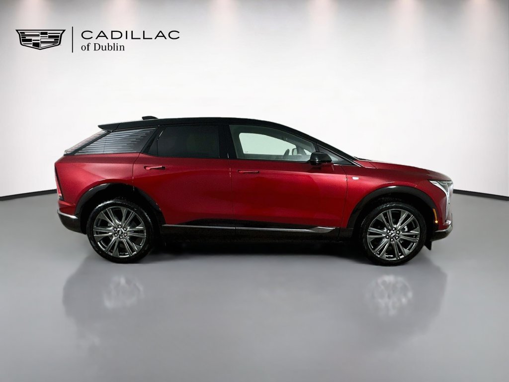 New 2027 CADILLAC OPTIQ Premium Sport SUV