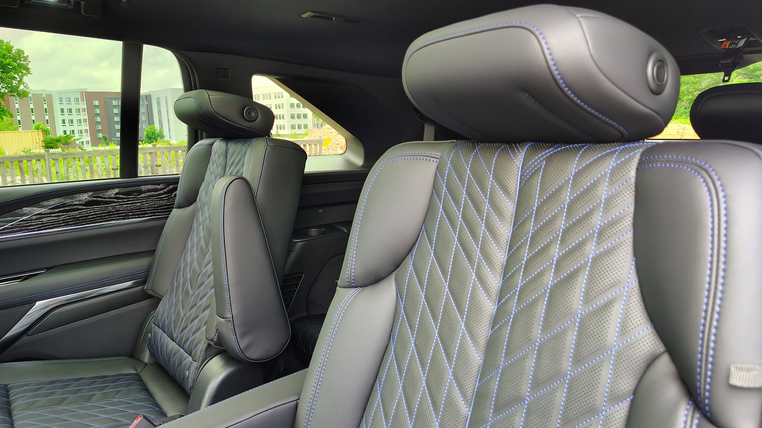 2025 Cadillac Escalade IQ Luxury 1 - Photo 34