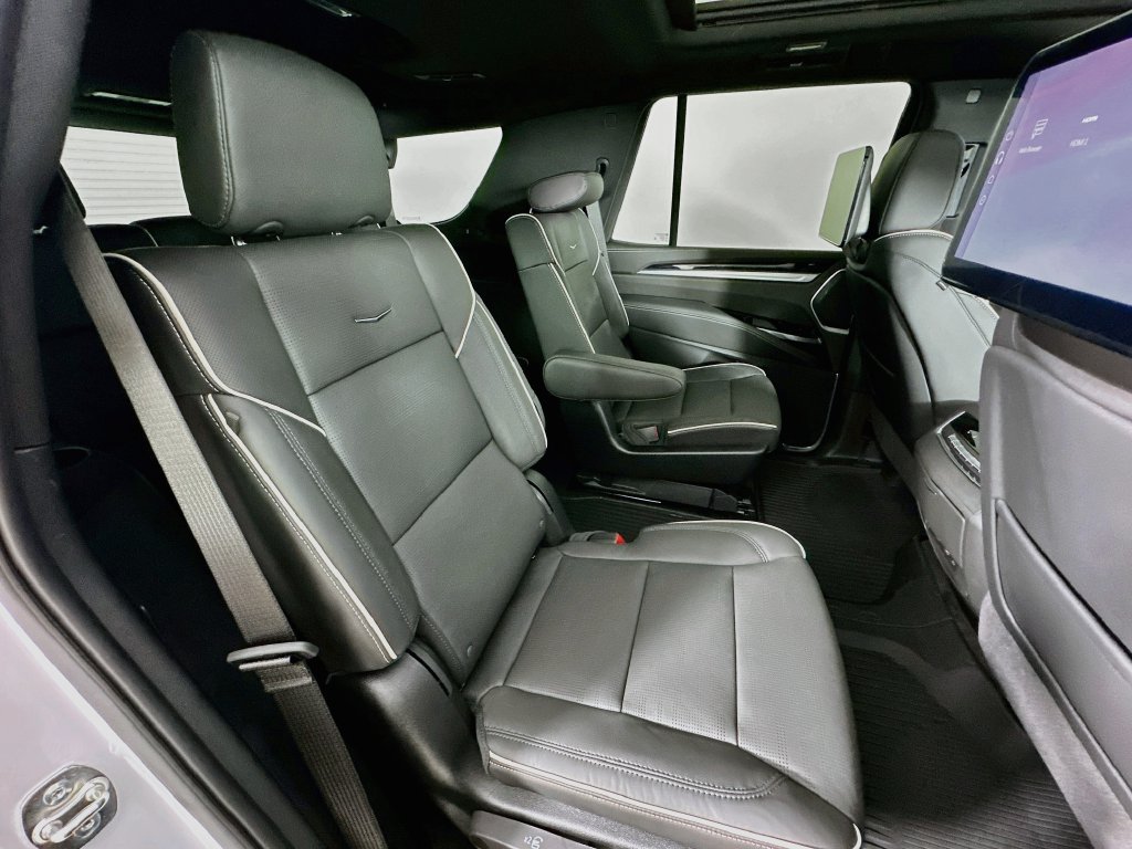 2026 Cadillac Escalade Sport - Photo 38