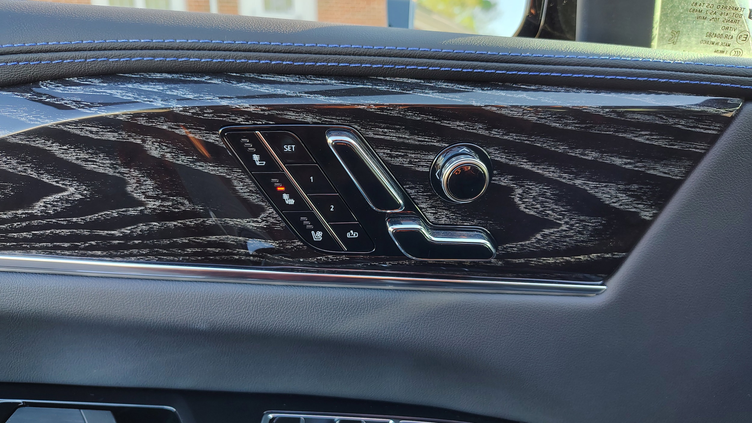 2025 Cadillac Escalade IQ Luxury 1 - Photo 12