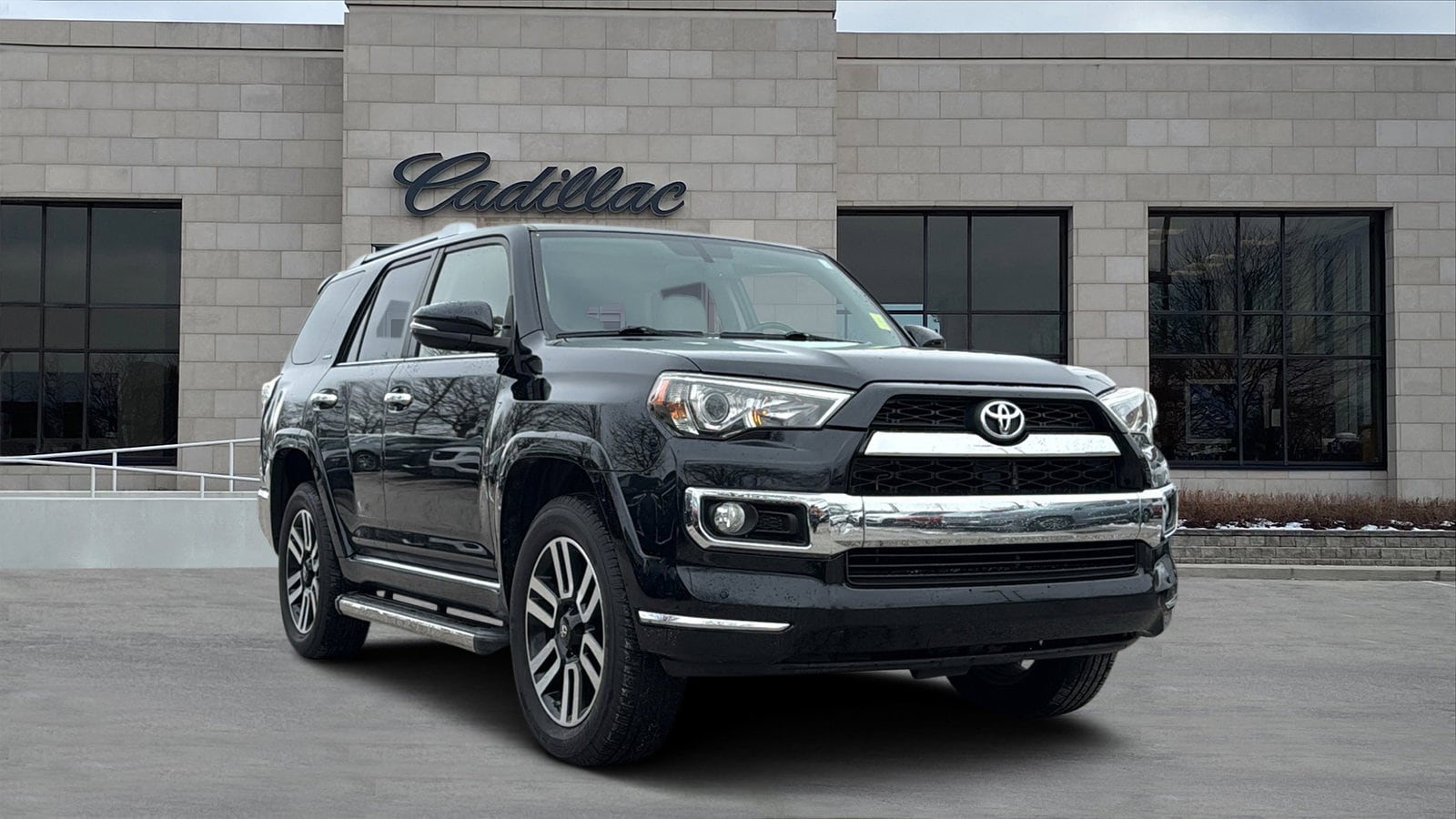2016 Toyota 4Runner Limited's photo