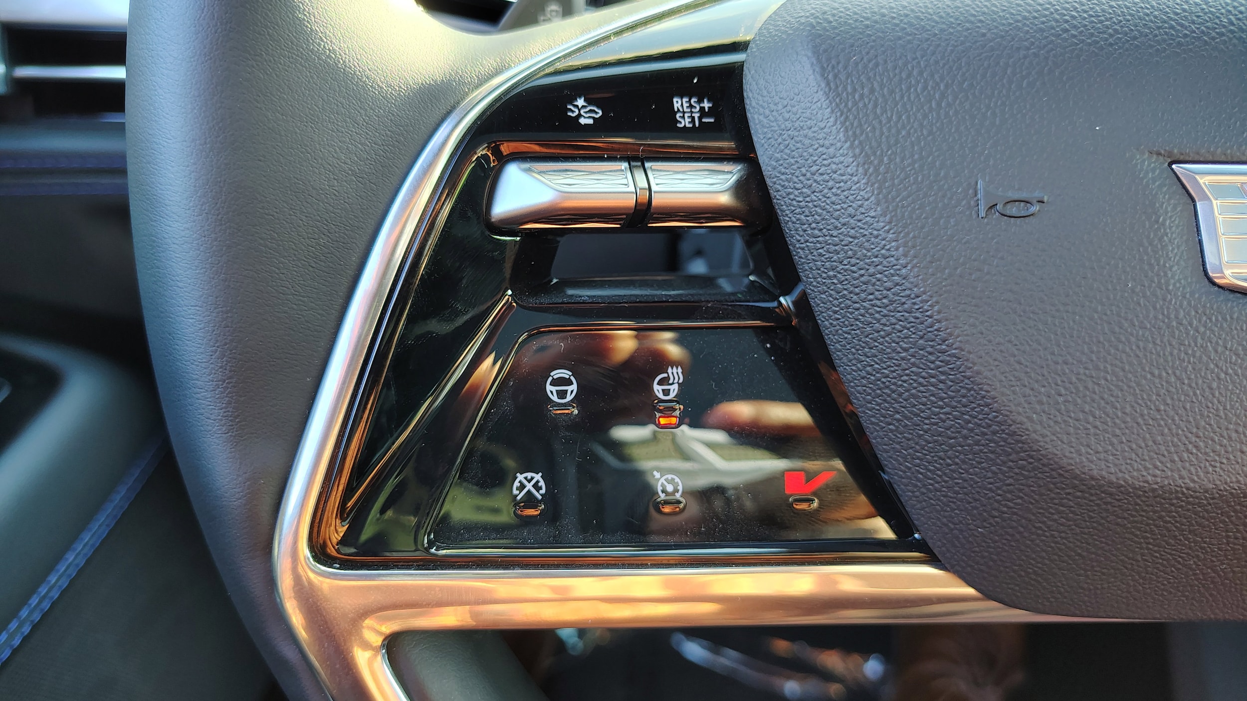 2025 Cadillac Escalade IQ Luxury 1 - Photo 17