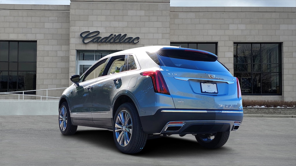 New 2025 CADILLAC XT5 Premium Luxury SUV