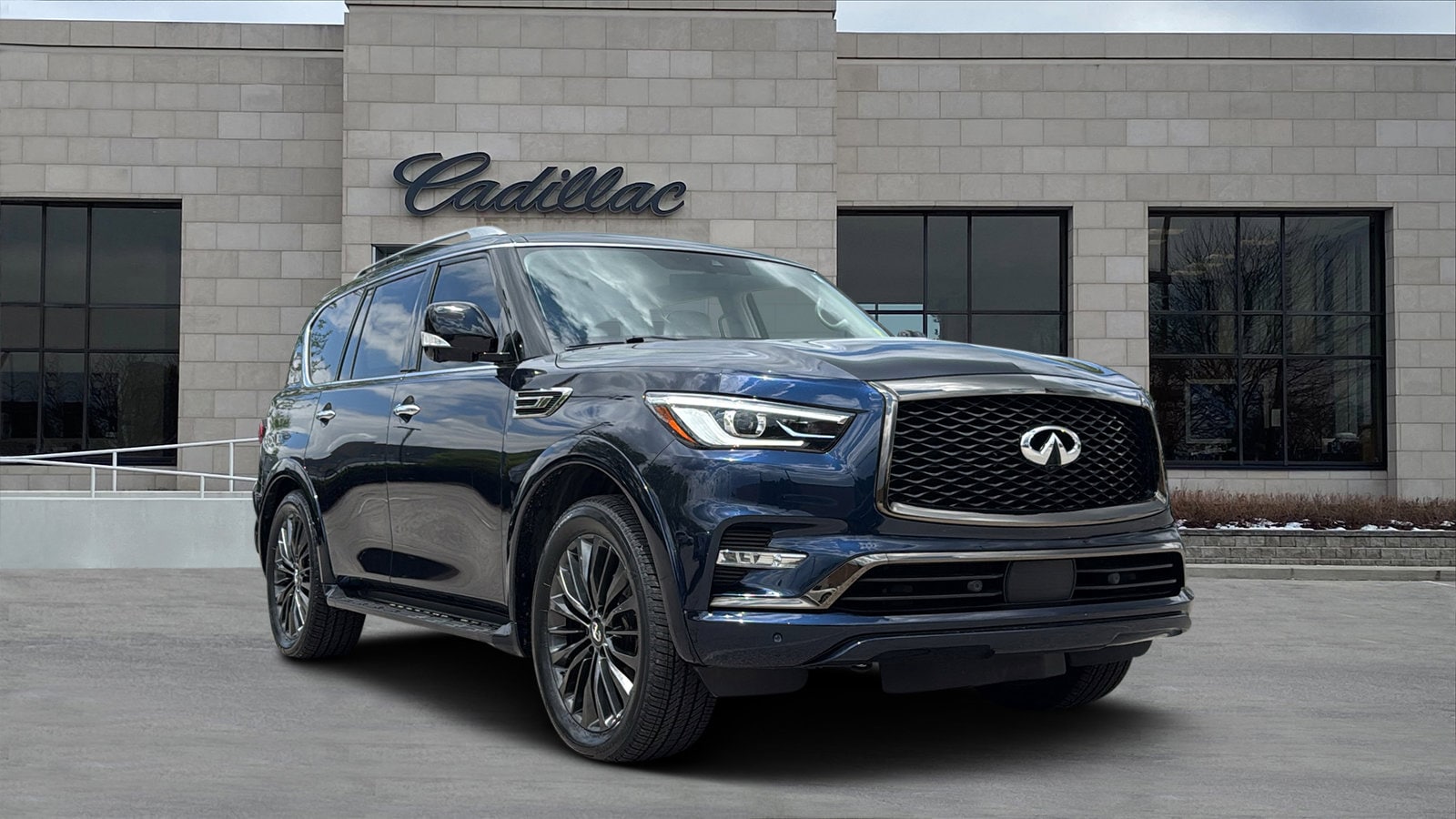 2021 INFINITI QX80 PREMIUM SELECT 4WD's photo