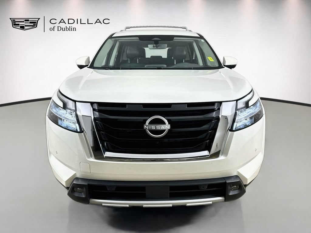 Used 2024 Nissan Pathfinder SL