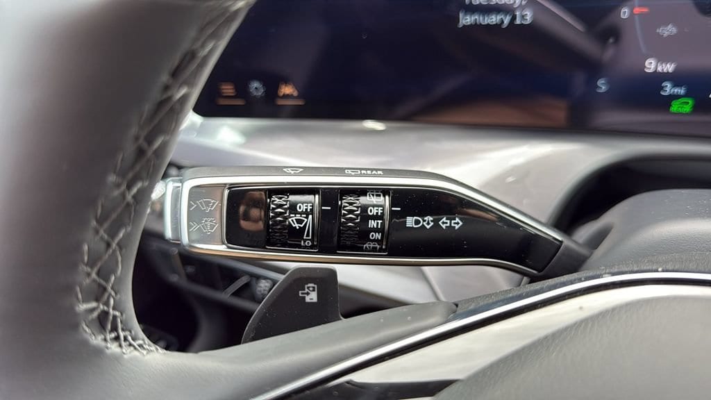 2026 Cadillac VISTIQ Luxury - Photo 14