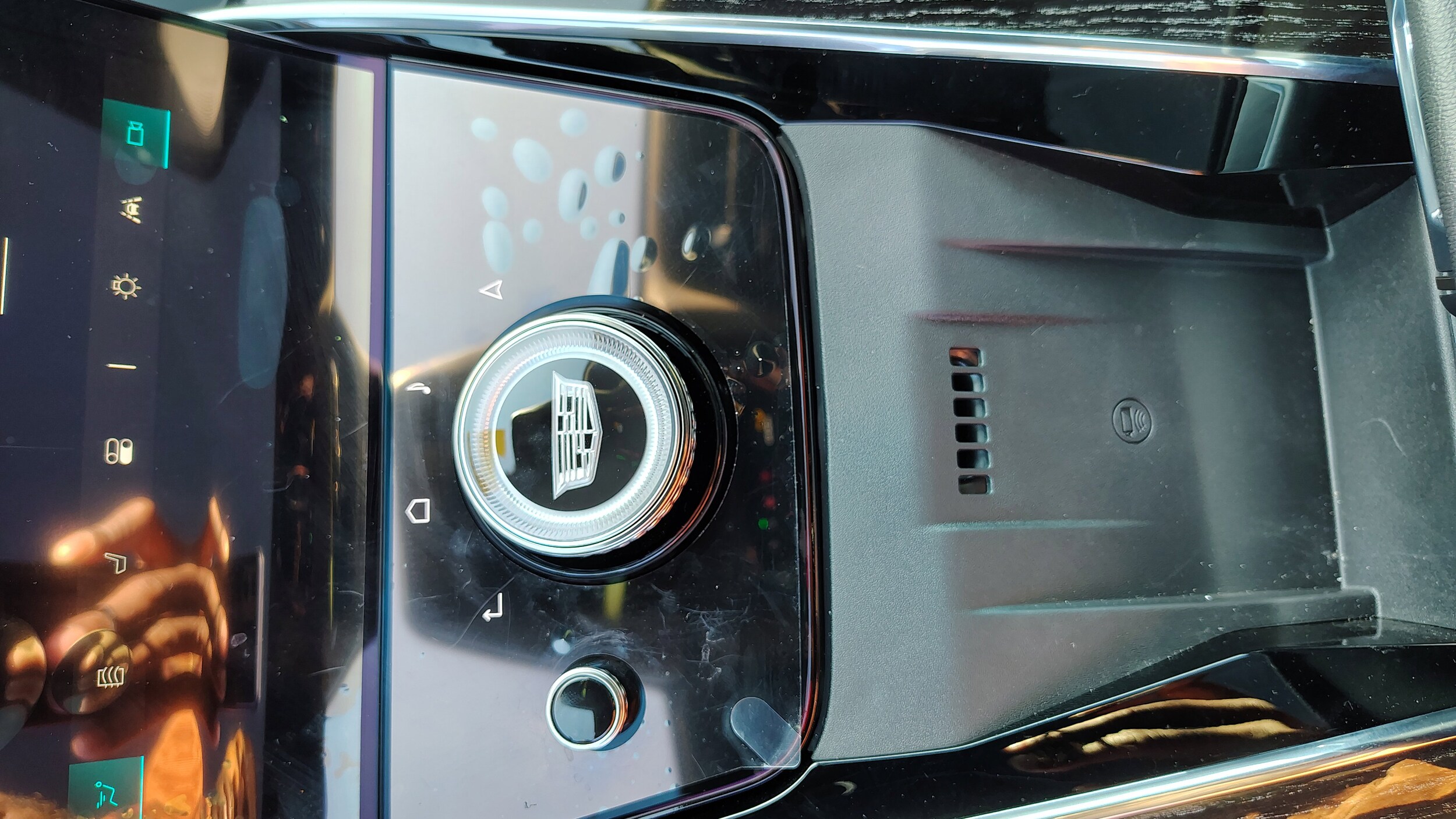 2025 Cadillac Escalade IQ Luxury 1 - Photo 26