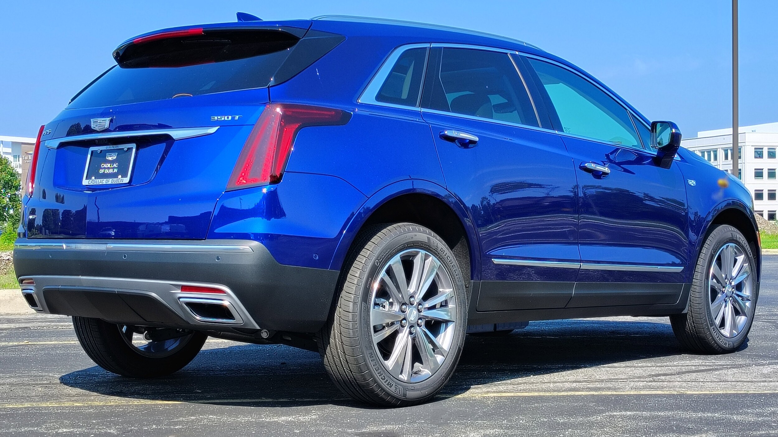 2025 Cadillac XT5 Premium Luxury photo 4