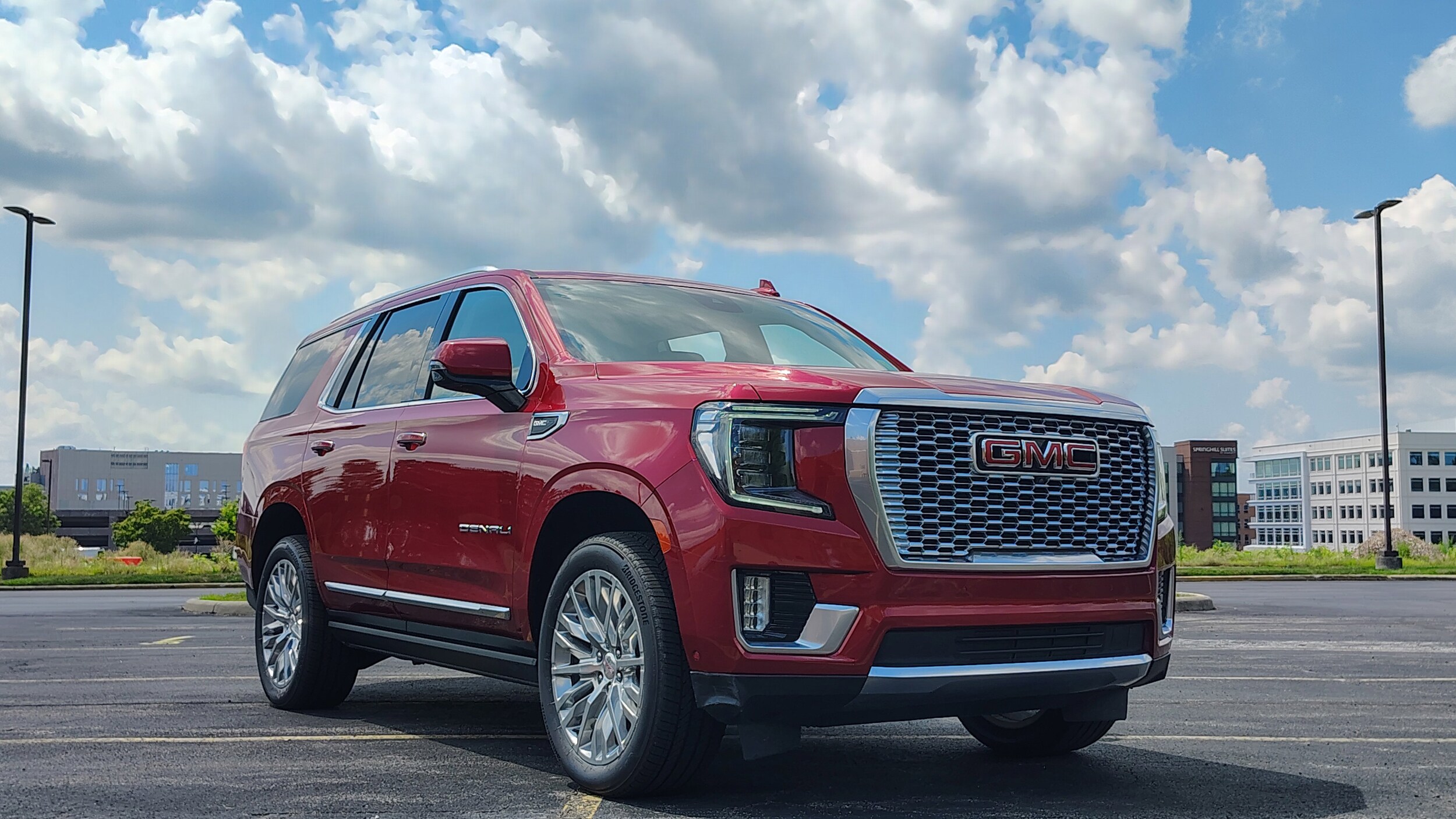 2023 Gmc Yukon Denali photo 2