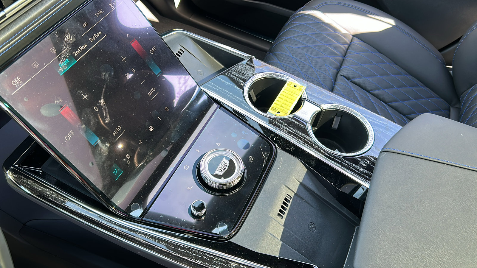 2025 Cadillac Escalade IQ Sport 1 - Photo 34