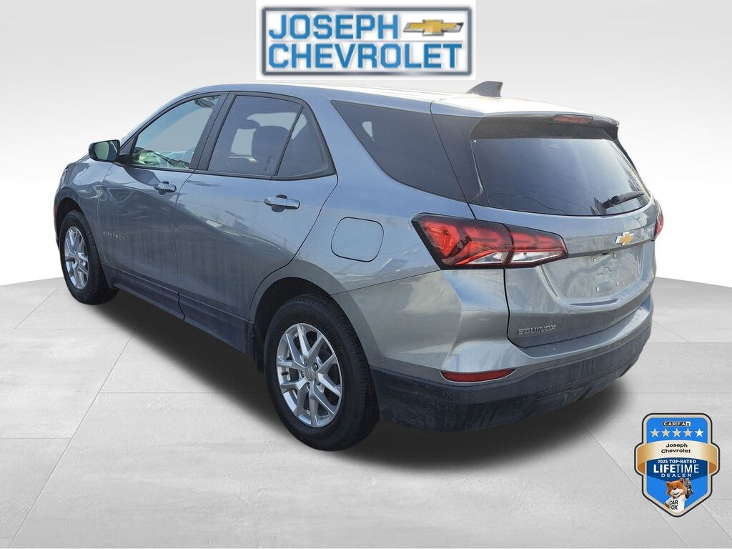 Used 2023 Chevrolet Equinox LS SUV