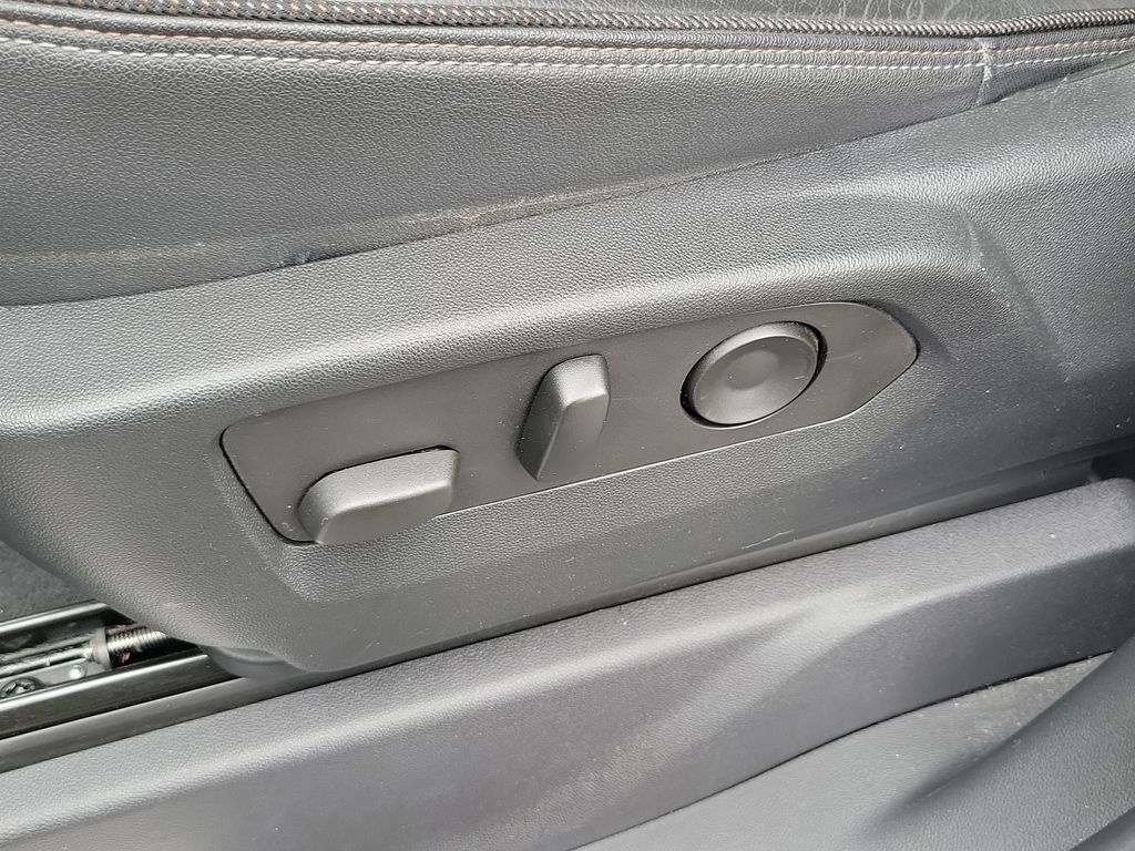 2024 Chevrolet Silverado 3500HD High Country - Photo 21