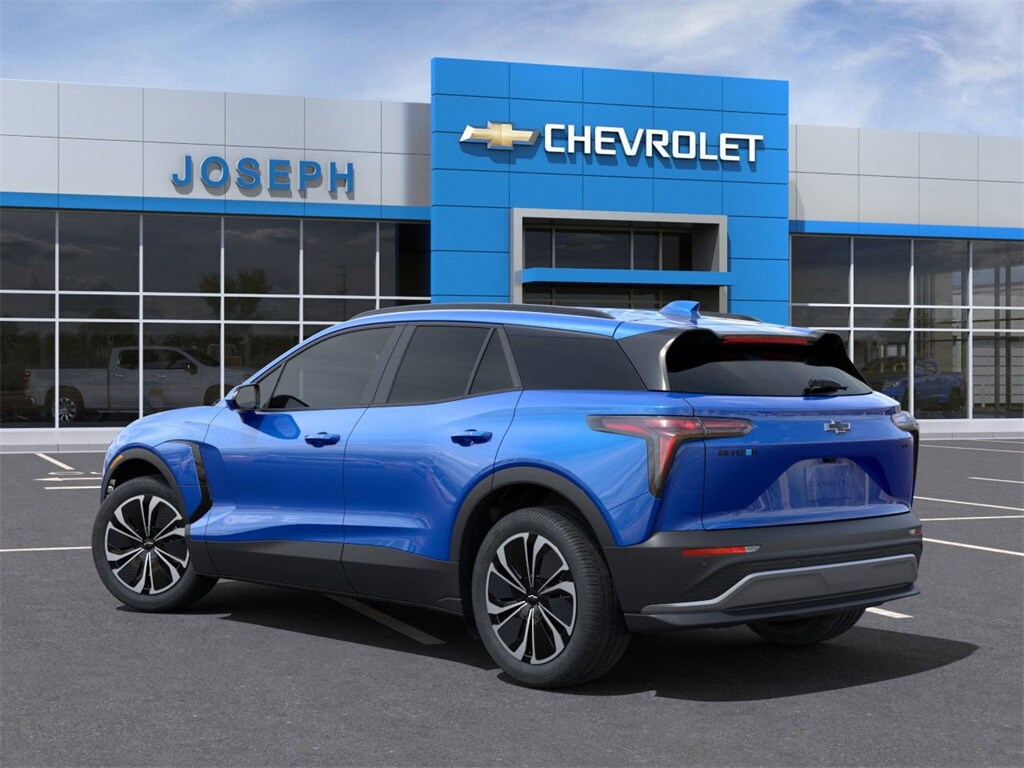 2025 Chevrolet Blazer EV photo 3