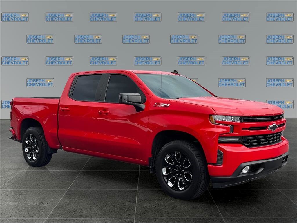 2019 Chevrolet Silverado 1500 RST photo 3