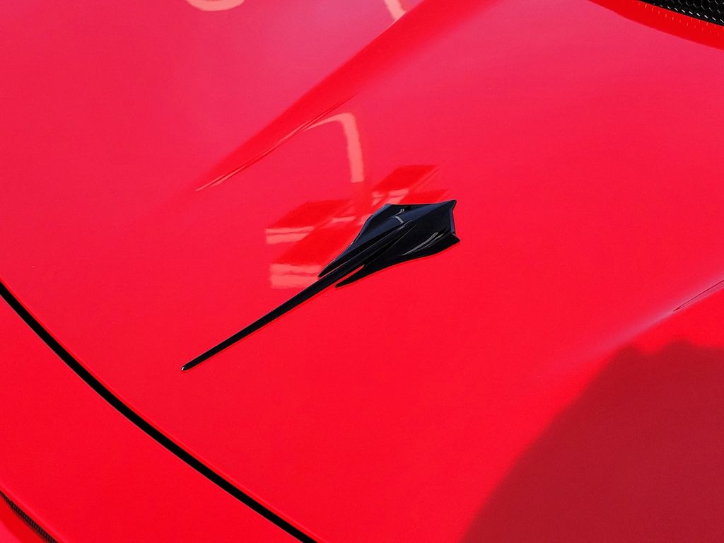 2025 Chevrolet Corvette 3LT - Photo 10