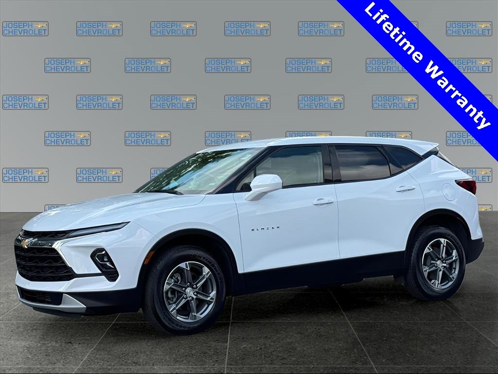 Used 2025 Chevrolet Blazer LT SUV