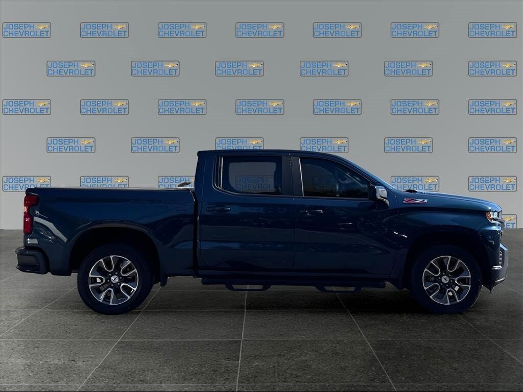2021 Chevrolet Silverado 1500 RST photo 4