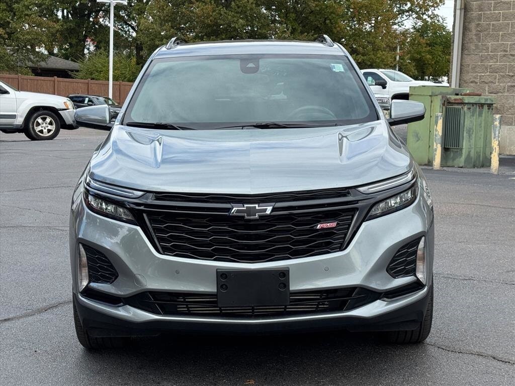 2024 Chevrolet Equinox RS photo 2